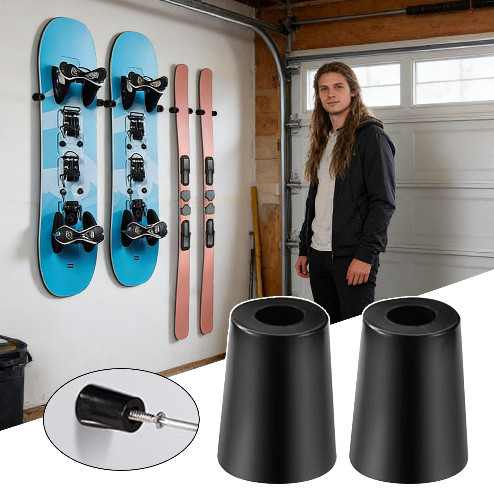 Sports Equipment Store - Stojak na narty ścienny pionowy do
