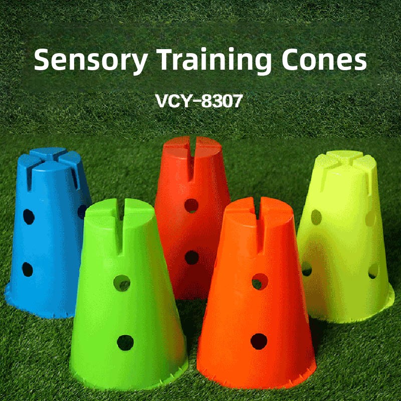 Football Training Cone - Sprzęt do treningów sportowych Piłka nożna